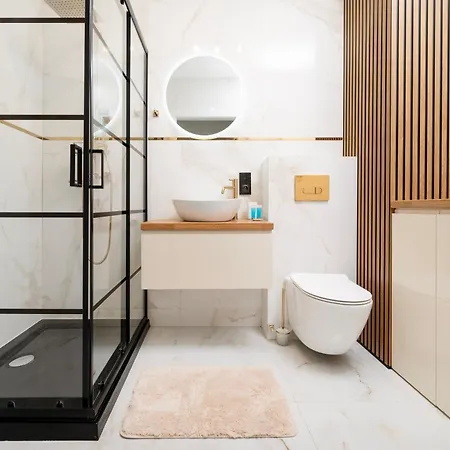 Apartment Widzewska Deluxe By Bookinghost