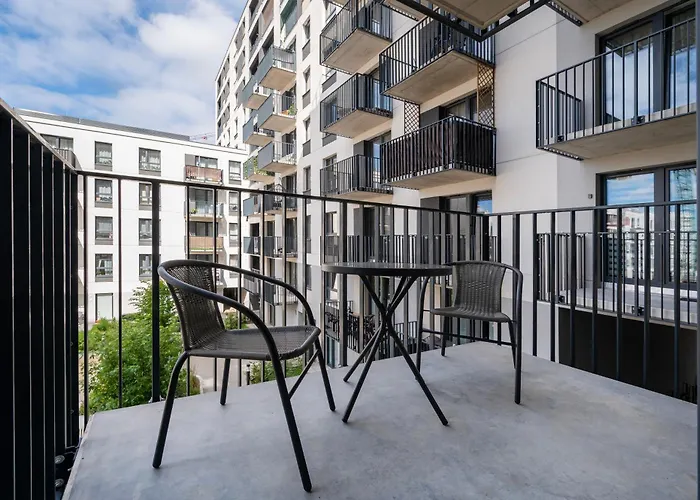 Apartment Widzewska Deluxe By Bookinghost Lodz